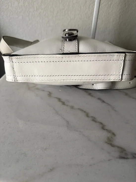 Patricia Nash White Leather Crossbody Bag with Card Holder - Picture 5 of 12
